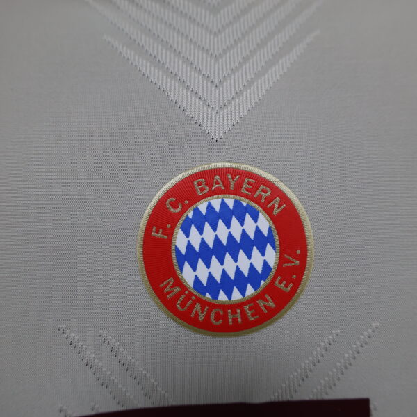 Bayern Munich 2024/25 PLAYER VERSION - Imagen 3