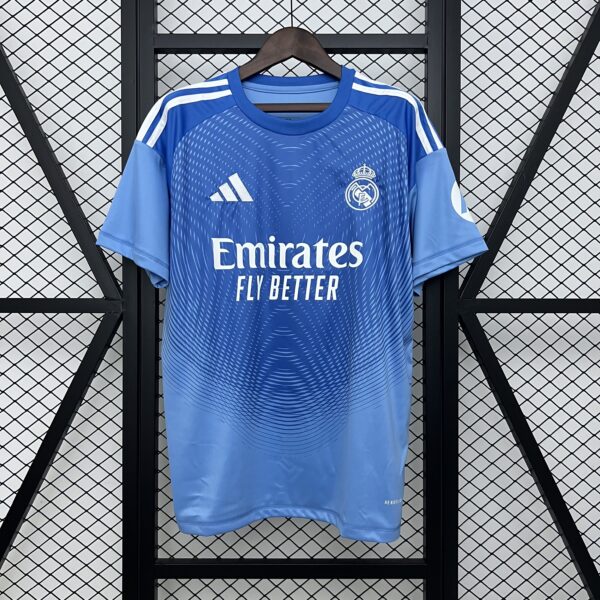 Real Madrid 2025/26 PORTERO