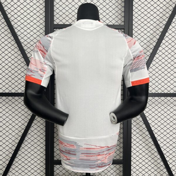 Bayern Munich 2025/26 PLAYER VERSION - Imagen 2