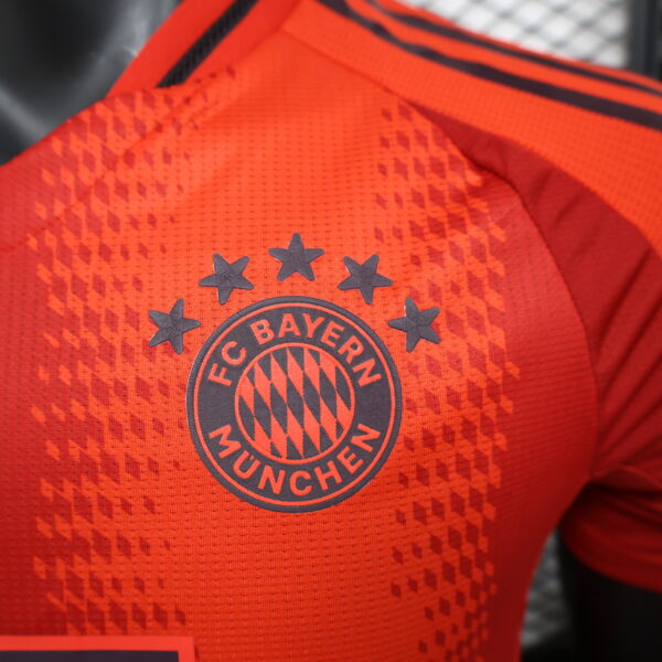 Bayern Munich 2024/25 PLAYER VERSION - Imagen 3
