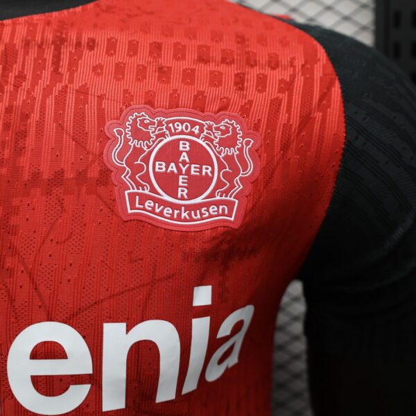 Bayer Leverkusen 2024/25 PLAYER VERSION - Imagen 3