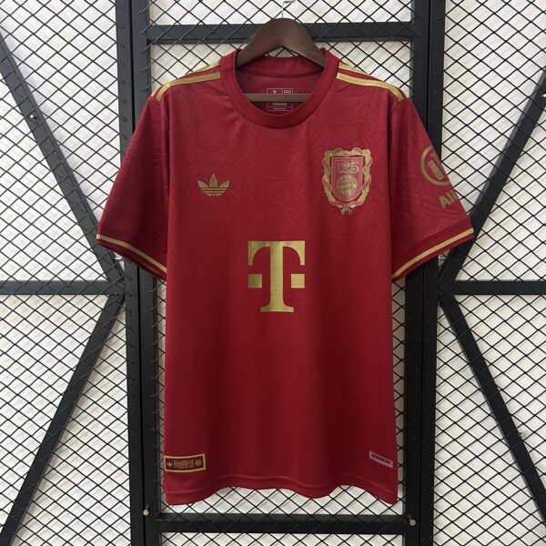 Bayern Munich 2024/25 (125 aniversario)