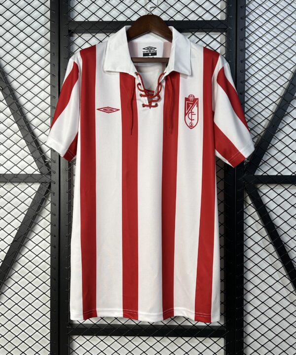 RETRO Granada 2005/06