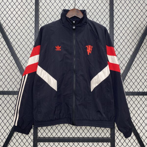Cortavientos Manchester United Retro