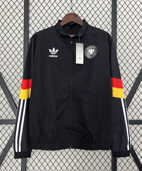 Cortavientos Alemania Retro